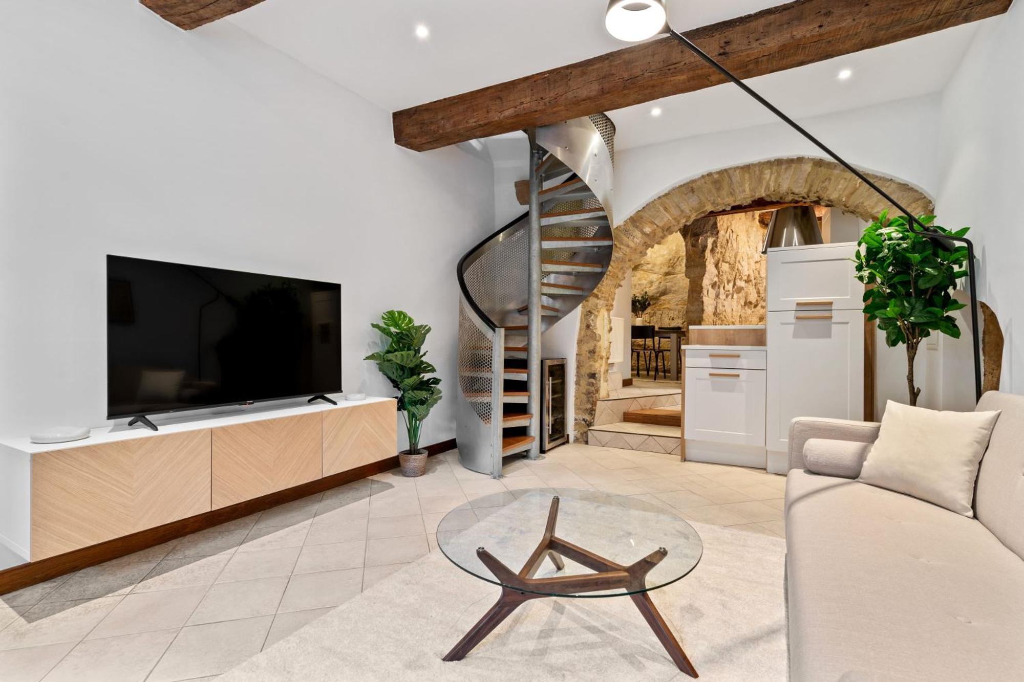 Apartamento Cozy With Smart Tv, Elevator & Equipped Kitchen